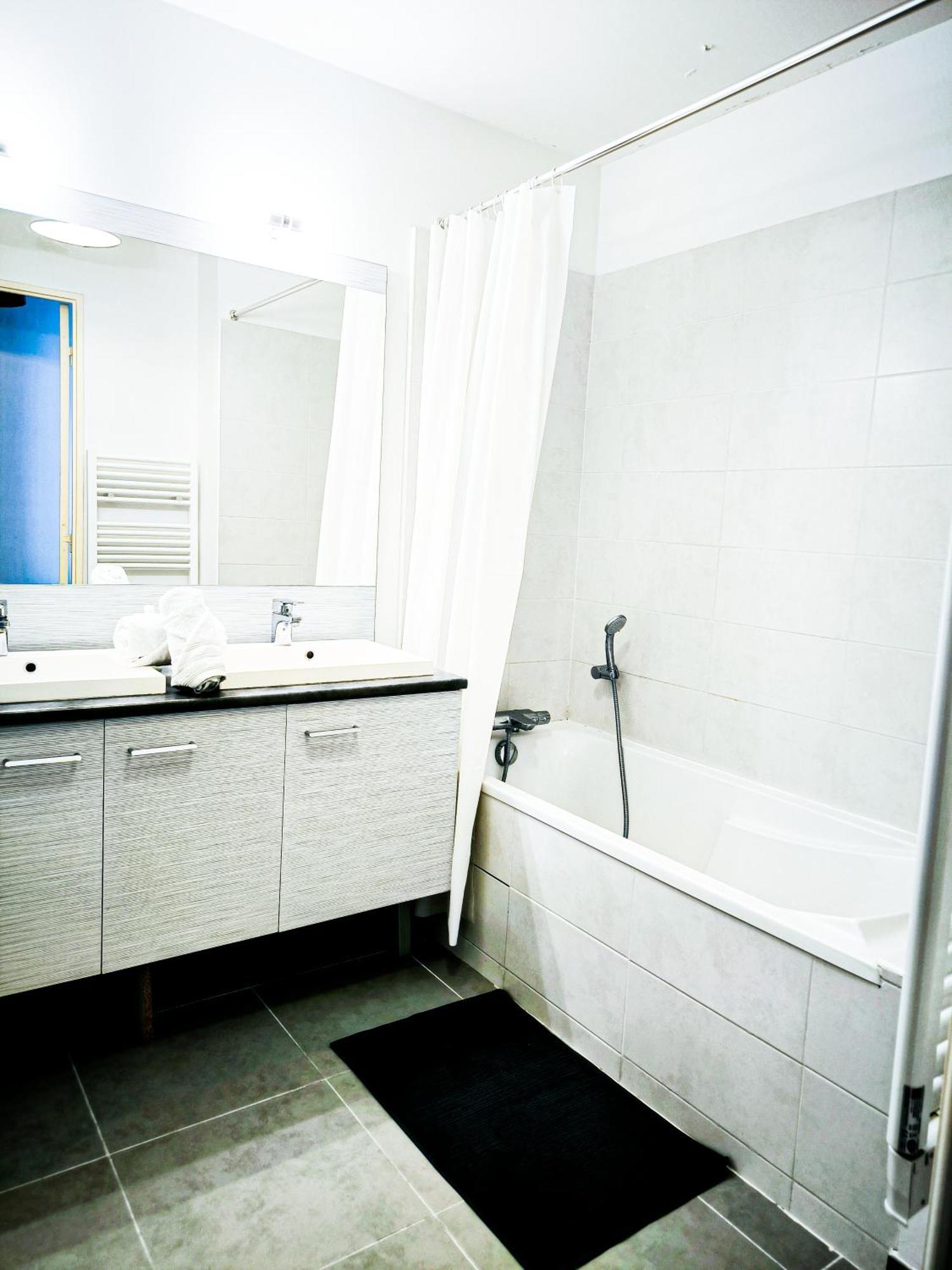 Apartament L'Instant Aixois T3 Situe A Aix La Duranne Aix-en-Provence Zewnętrze zdjęcie